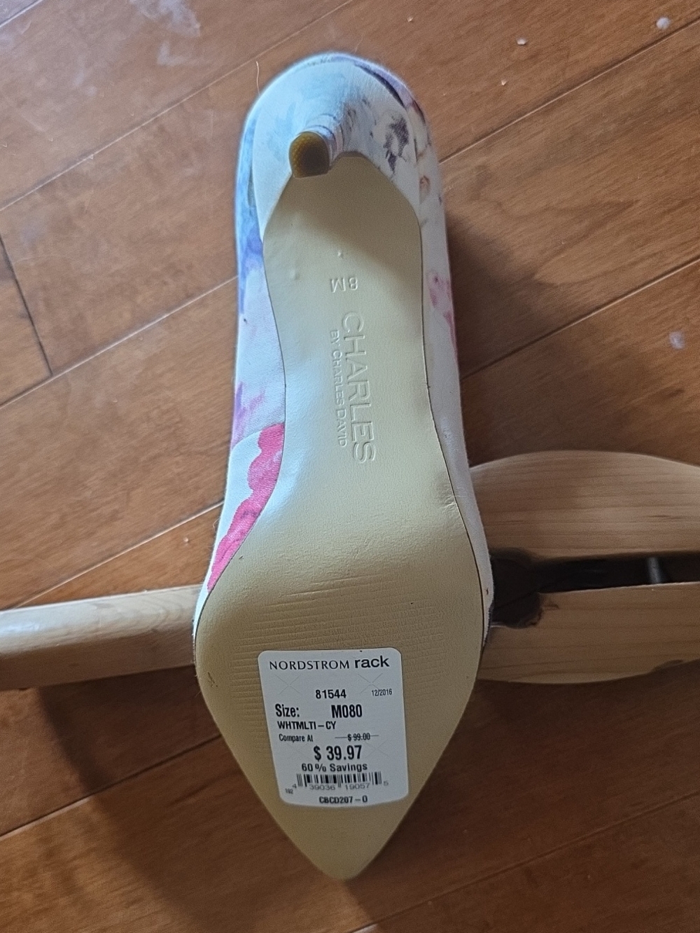 Charles David "Pact" White Multi Floral Pointed Toe Stiletto Pumps NWT Size 8 - Picture 5 of 7